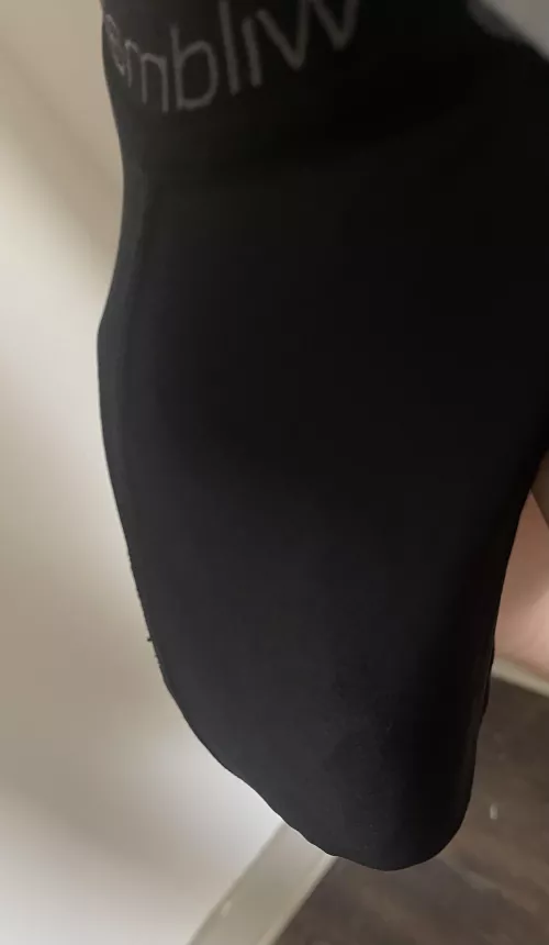 Your avg 18 year old bulge