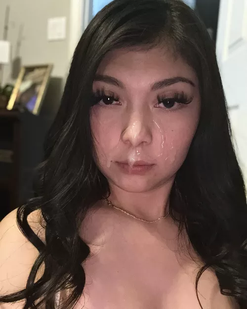 Daddy made a mess all over my pretty face 