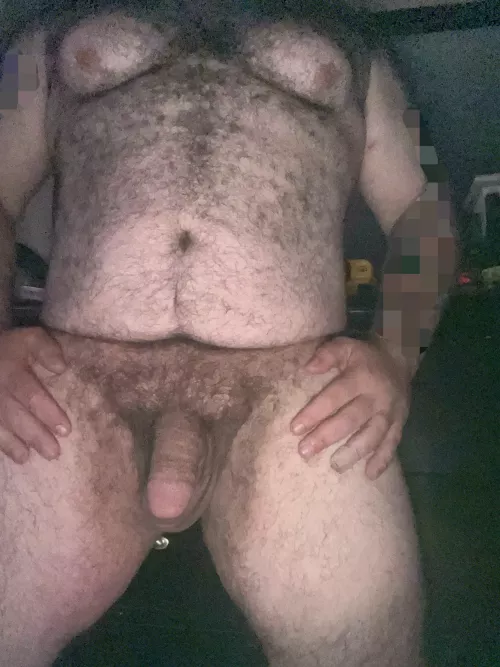 Daddy’s serving breakfast in bed