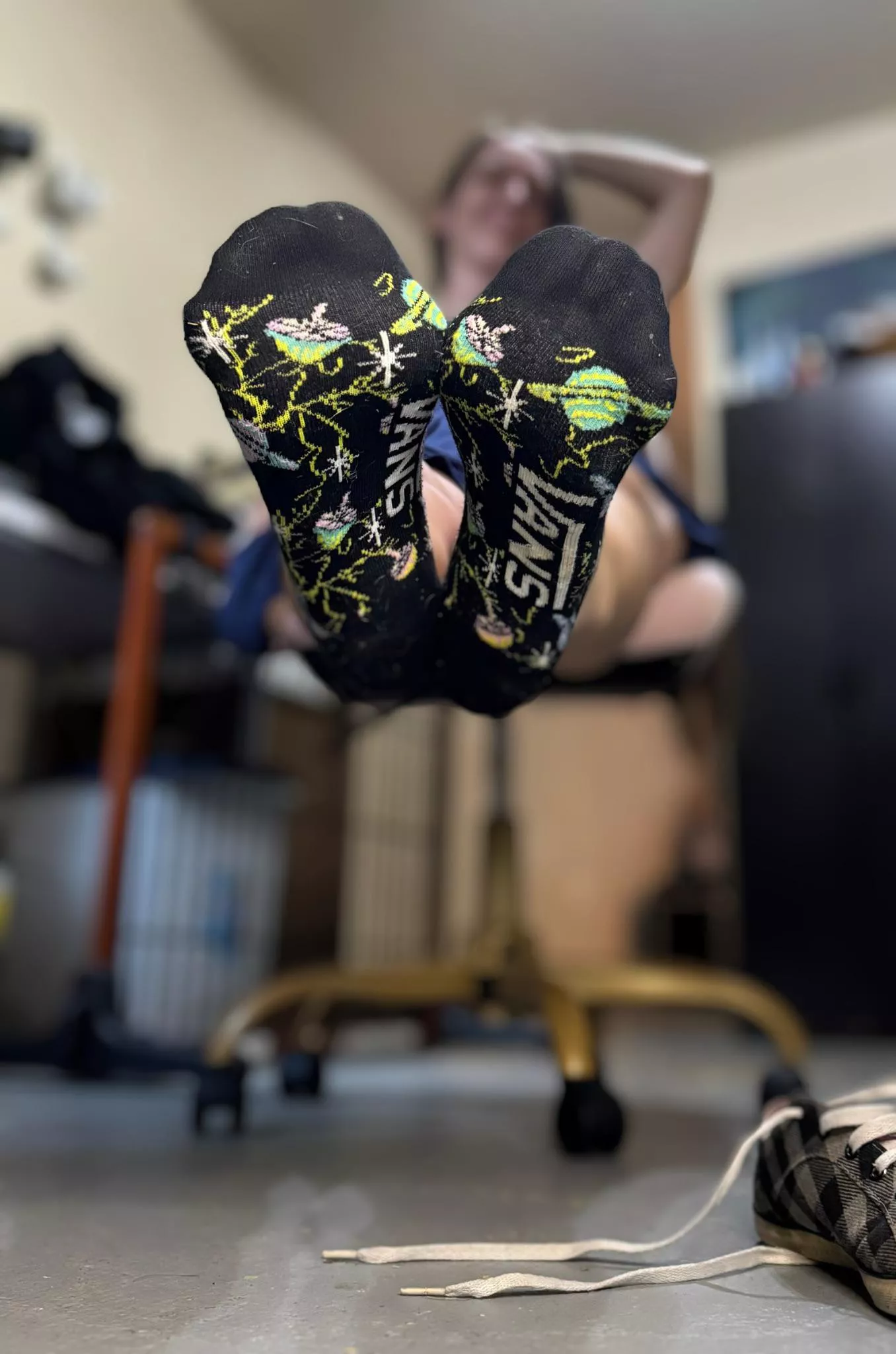 Day one of ten in my last pair of vans 🤤