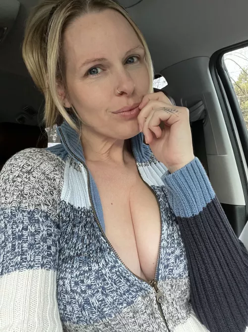 Grocery shopping. [f]