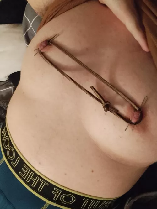 How tight would you pull the string?