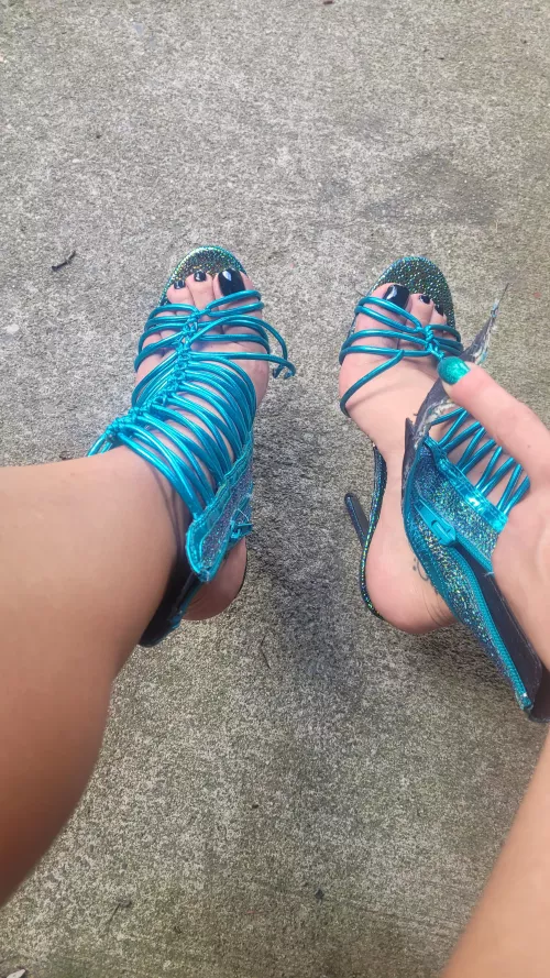 Literally danced until my shoes fell off last night ☺️