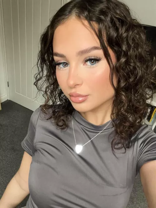 Love to tease you with my classy look hehe