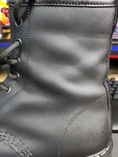 Not even owned for 3 weeks, normal?