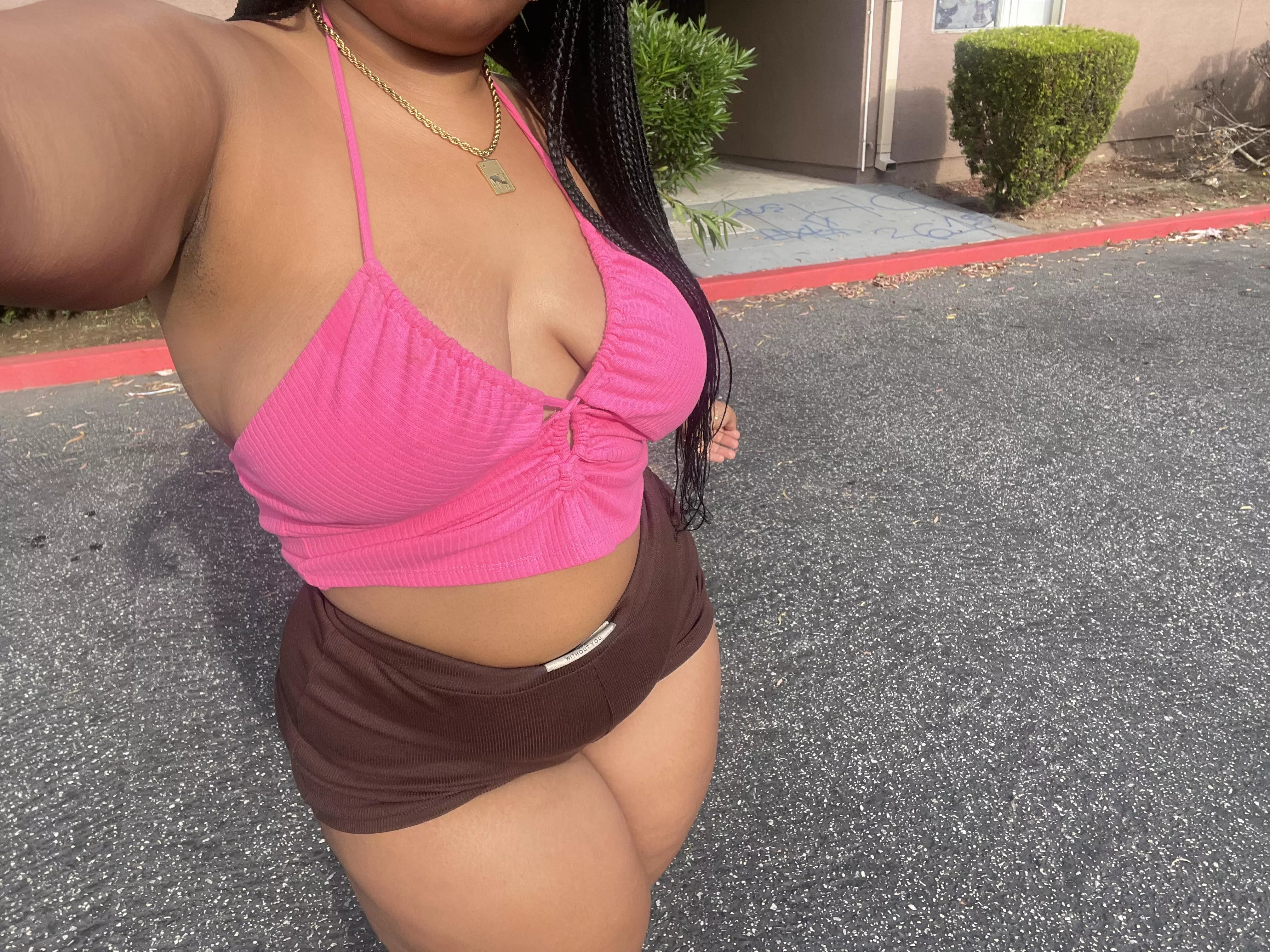 Obsessed with these cute lil summer fits 🫣