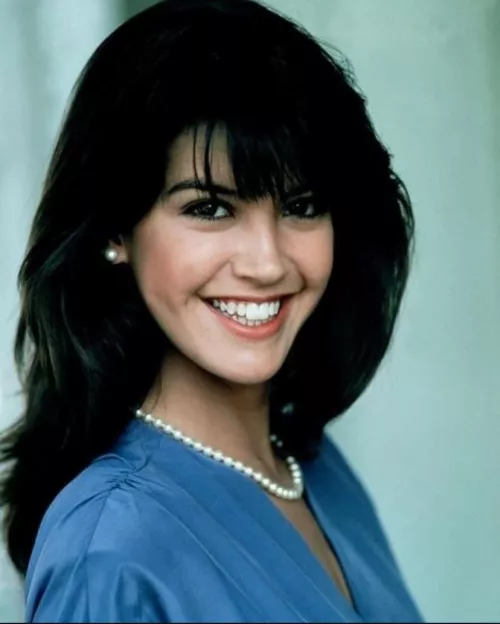 Phoebe Cates 