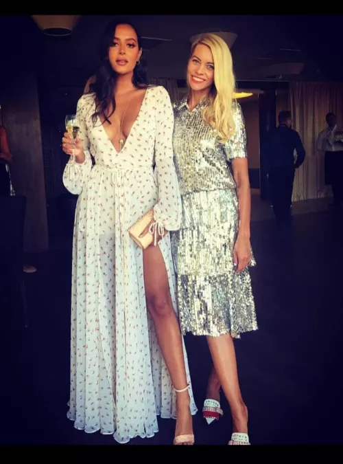 Rategirl which one you take to fuck her?