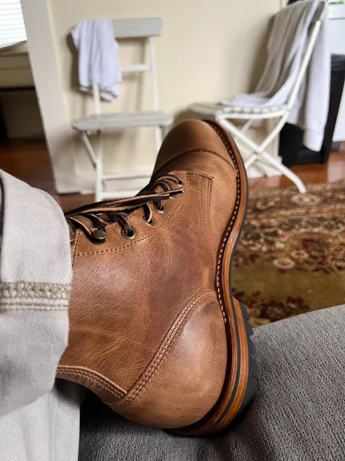 Truman natural cypress