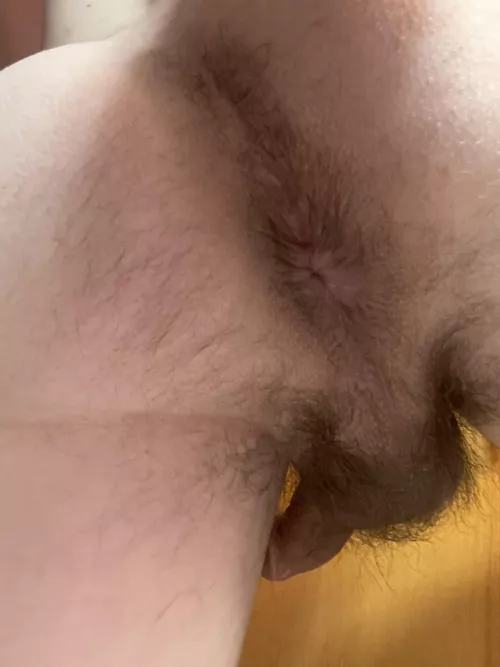 A little hair doesn’t make it any less cute does it