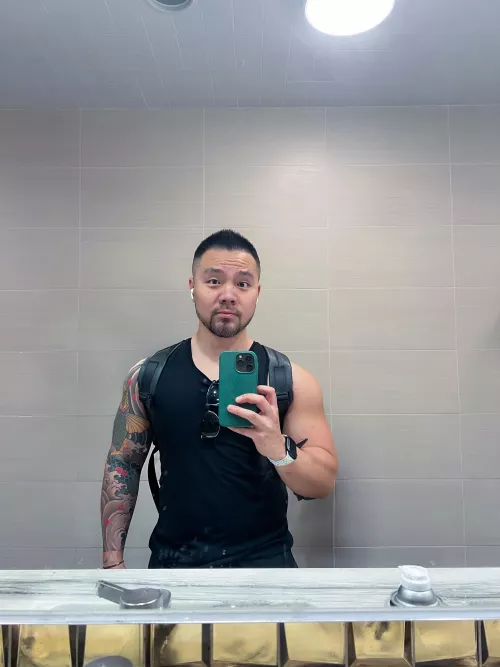 Any bar/club recommendations in LA and San Diego?