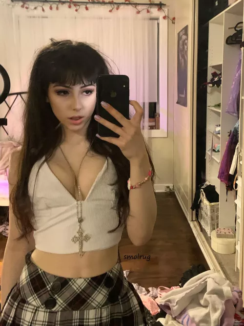 followw @smol_rug :)