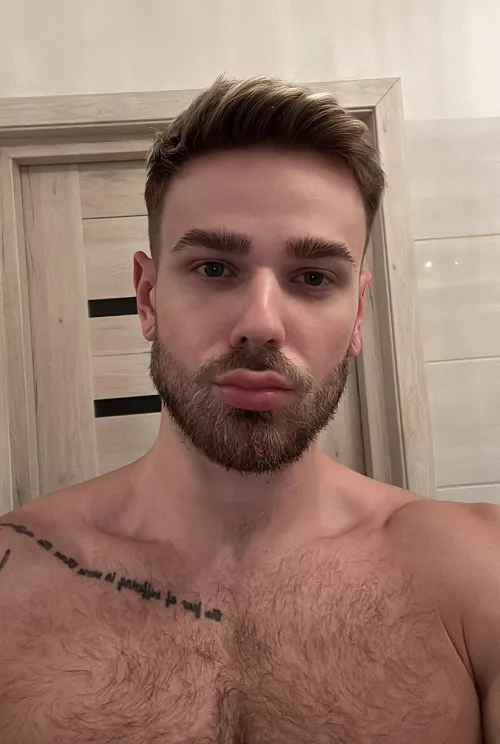 hi! where are you from? iβm from Poland π