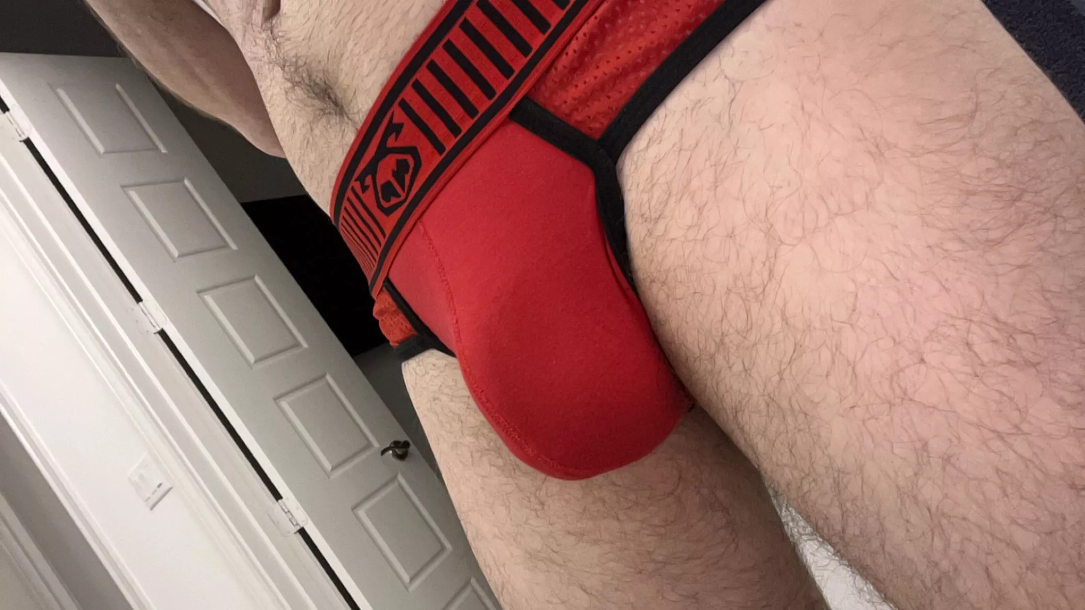 Love how my bulge looks here. What do you think?