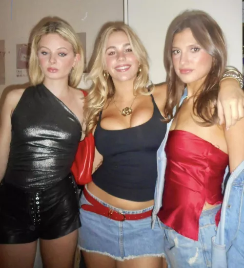 Smile if you have jugs!