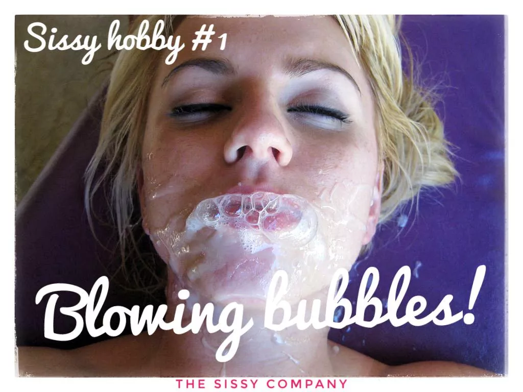 Who here loves playing with cum? 🤤