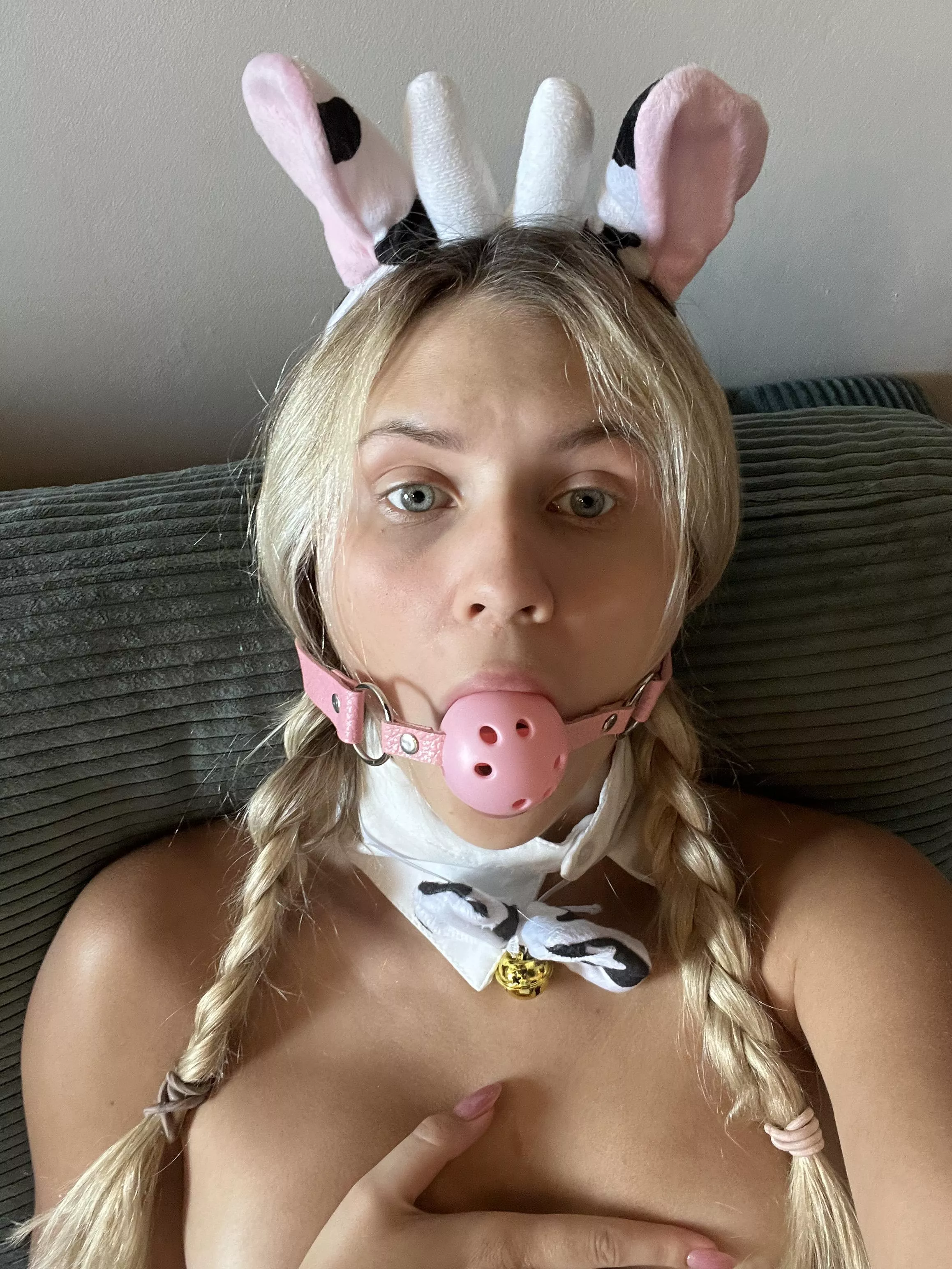 Would you use me or ignore me? [F]