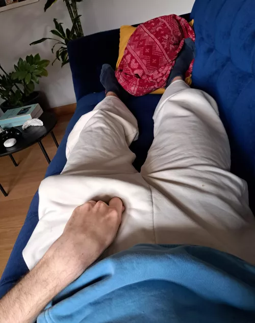 19yo Finally home... 😮‍💨