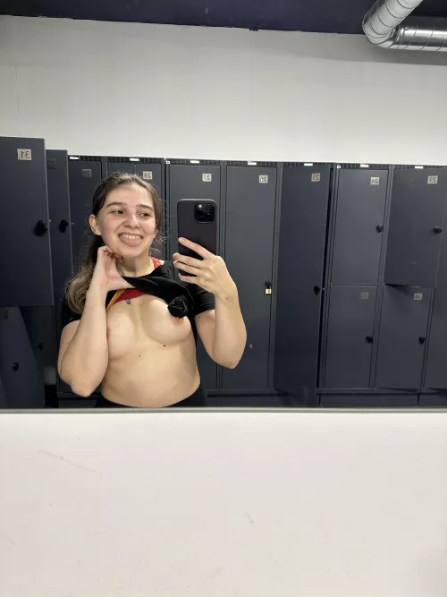 Back in the gym 😁