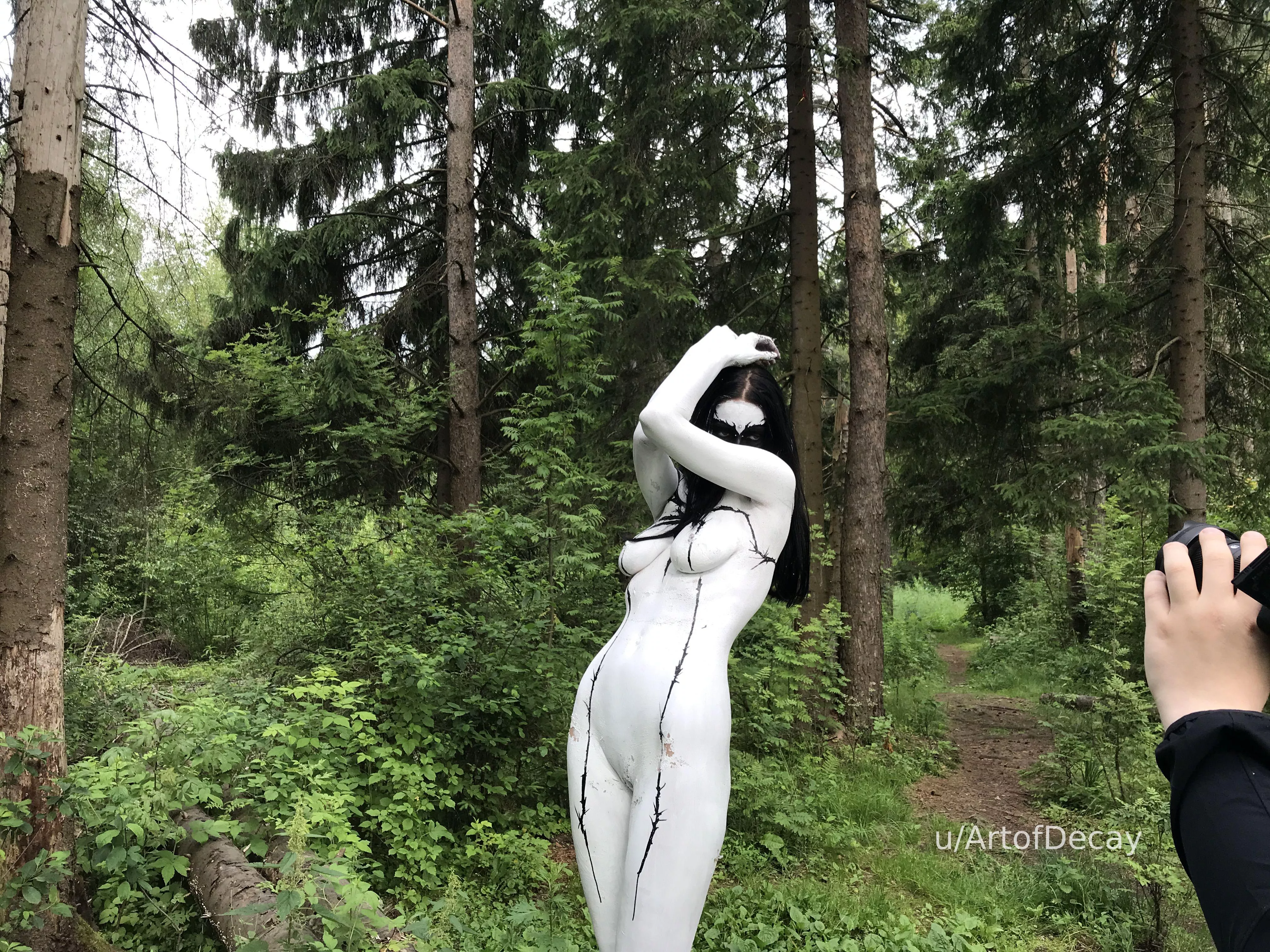 Full body paint, Marvel's Anti-Venom cosplay