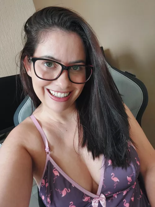 In the office, good morning [f]