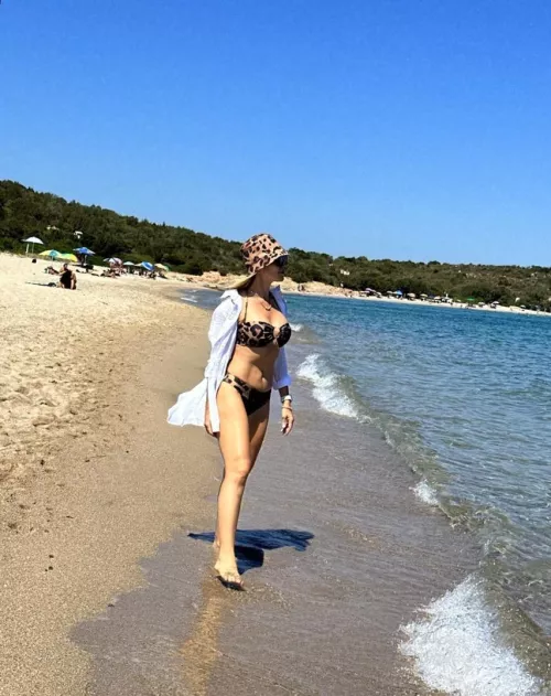 started my day early on the beach