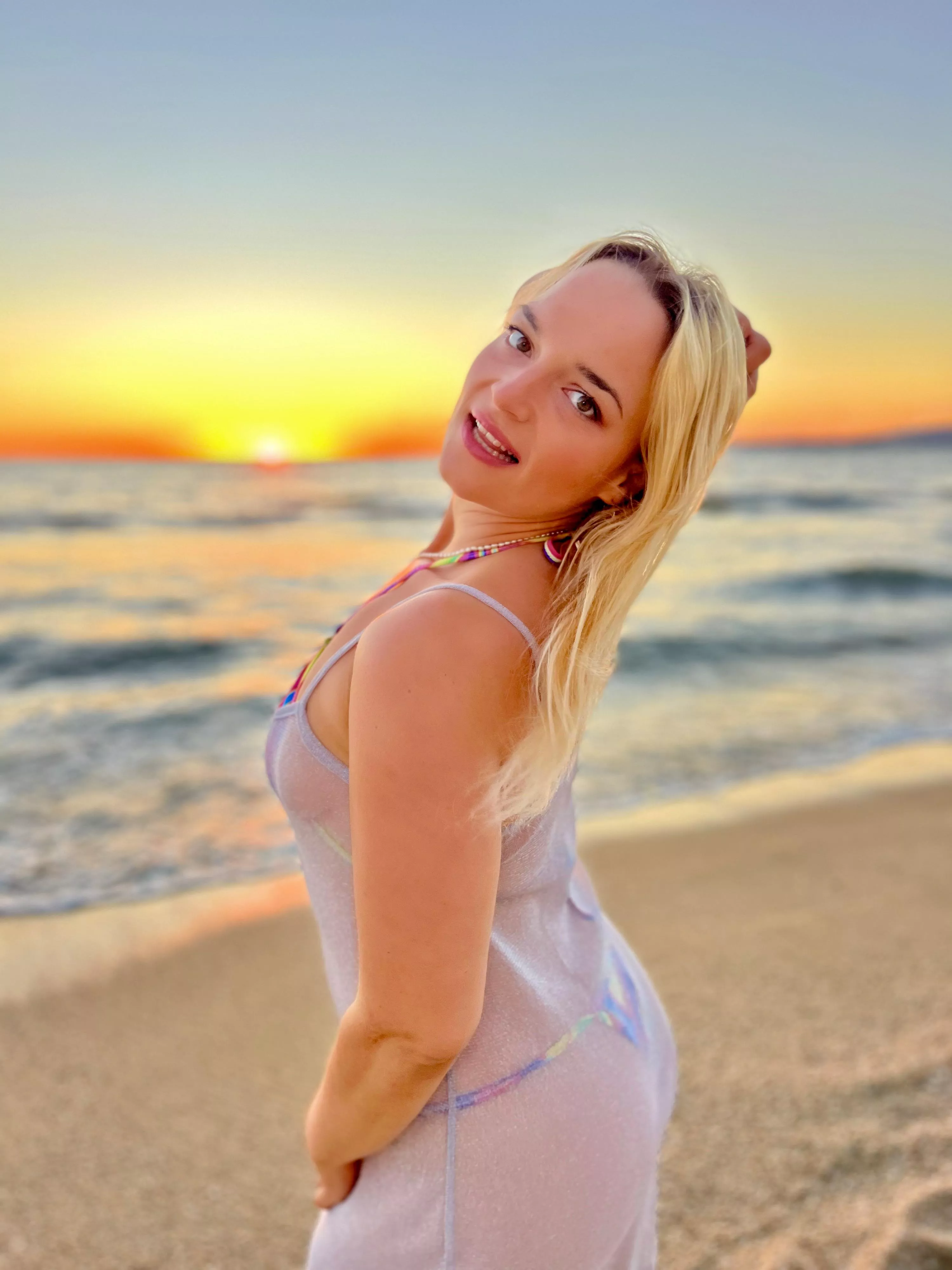 That dress was made for the beach