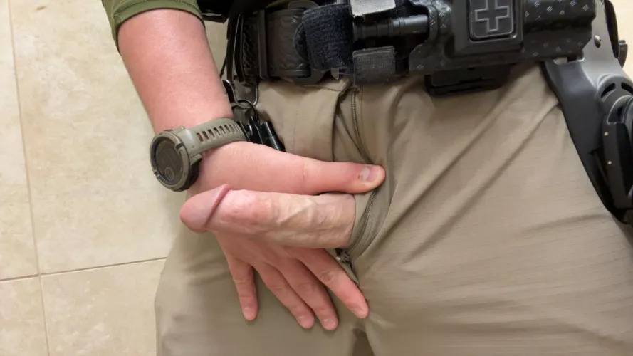 Thick and veiny on duty