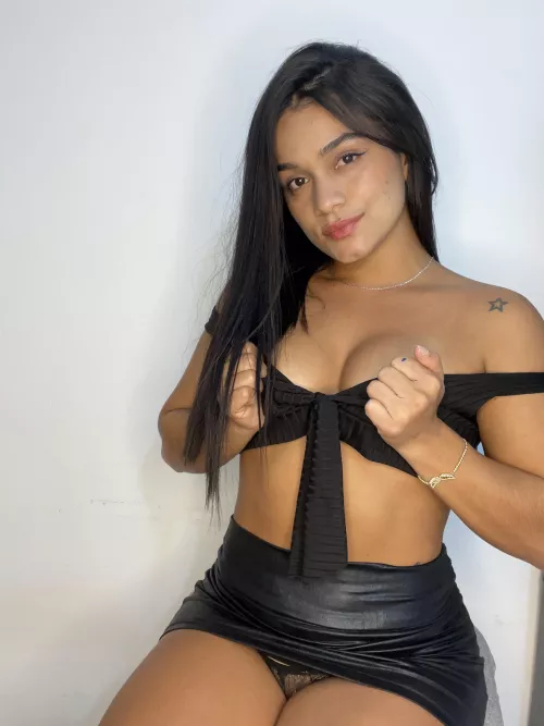 black color always looks perfect