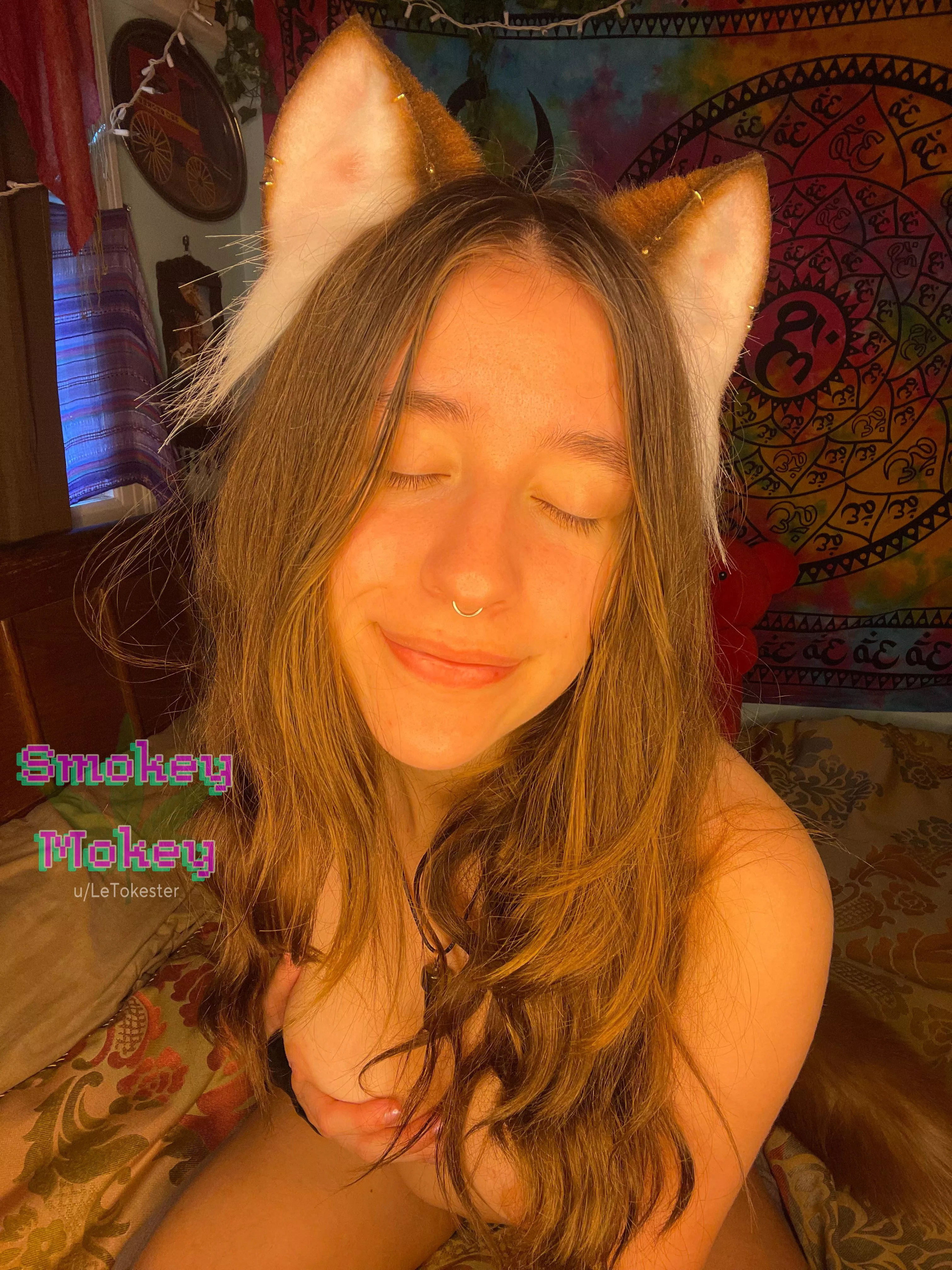 Cute puppy gf smiles :p [OC]