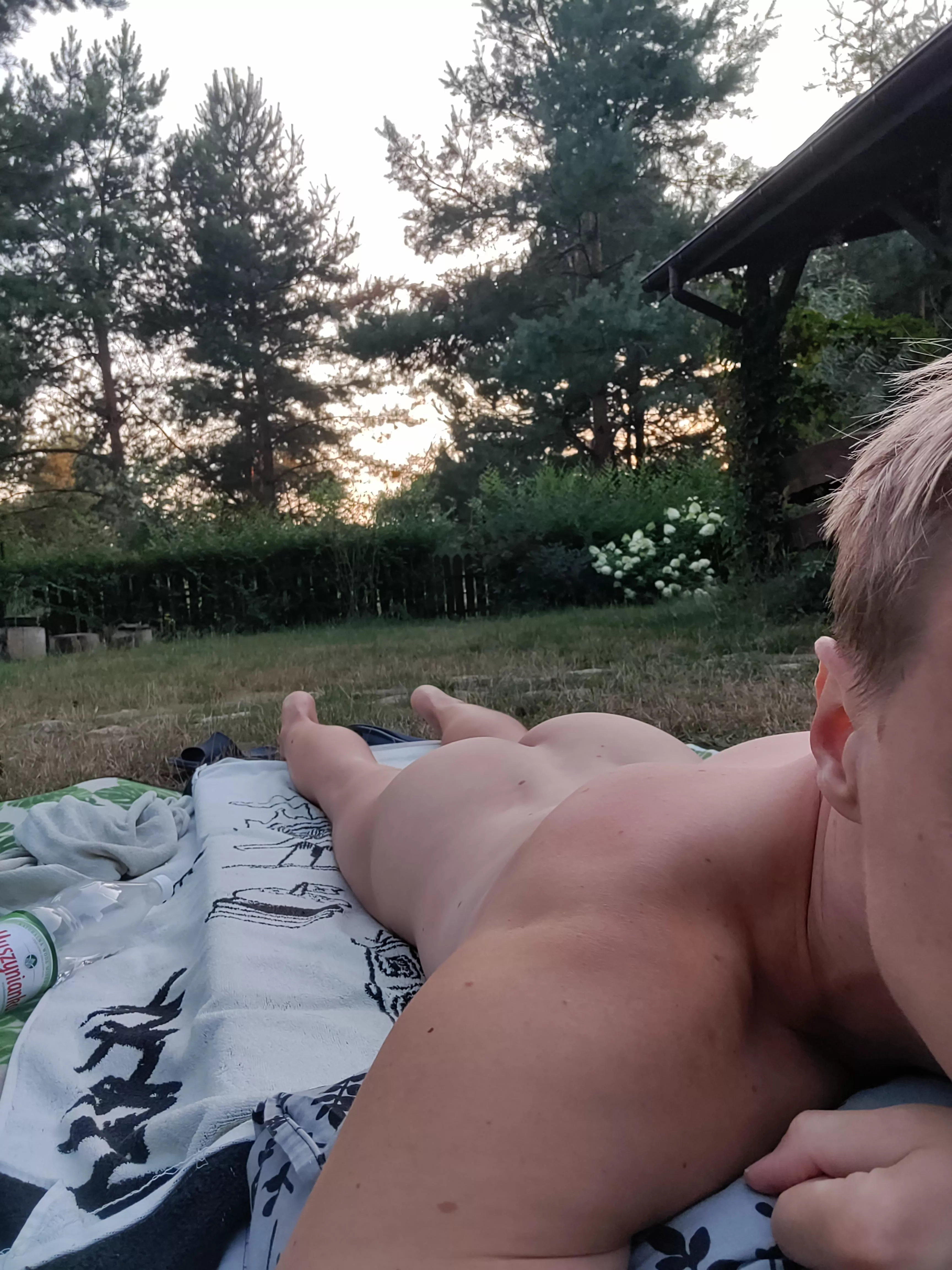 Enjoying hot Saturday 