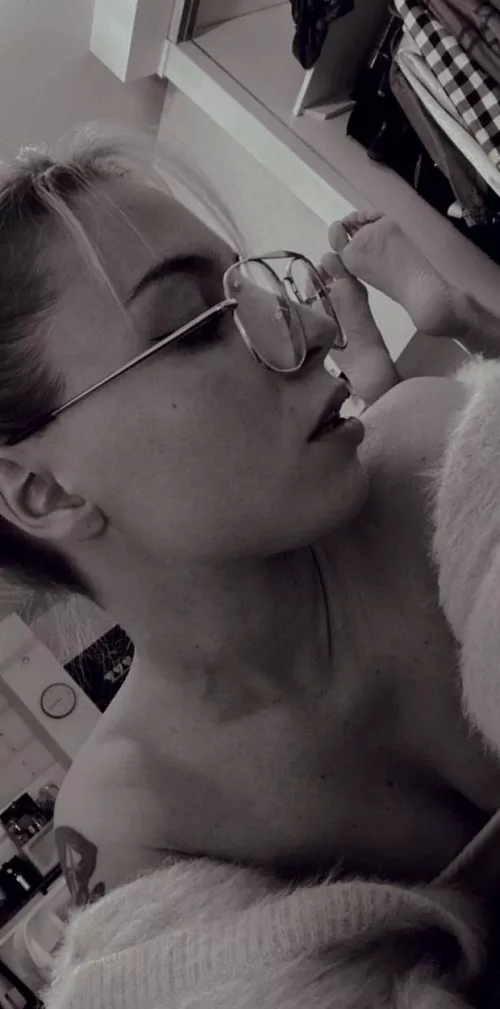 I took a selfie break while studying