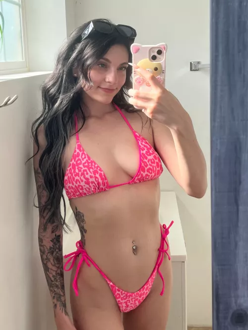 If I wore this bikini to our swimming class, do you think my bullies would still make fun of me?