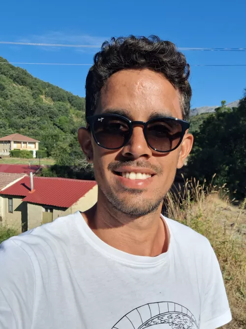 I'm starting to feel comfortable with sunglasses on