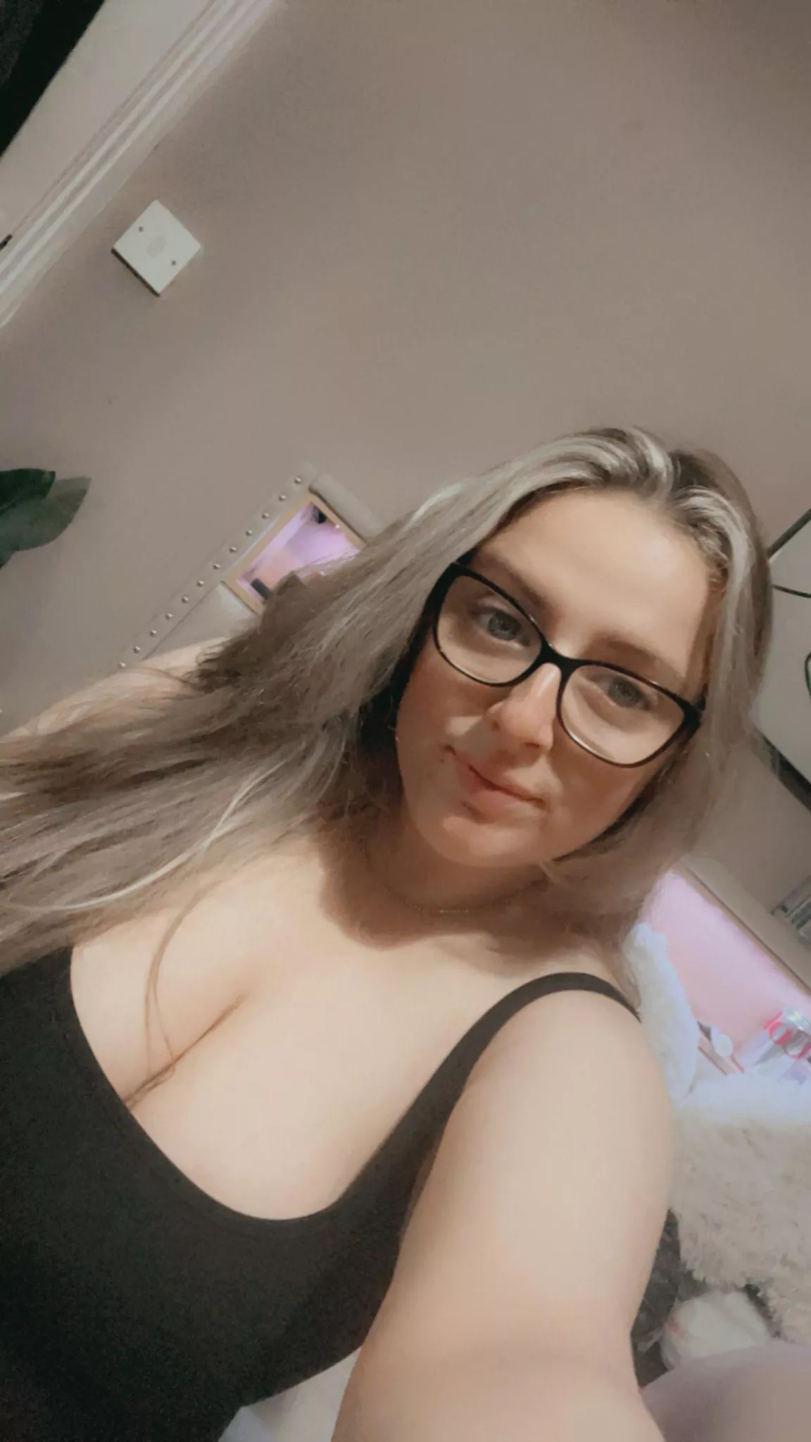 messy bedtime selfie