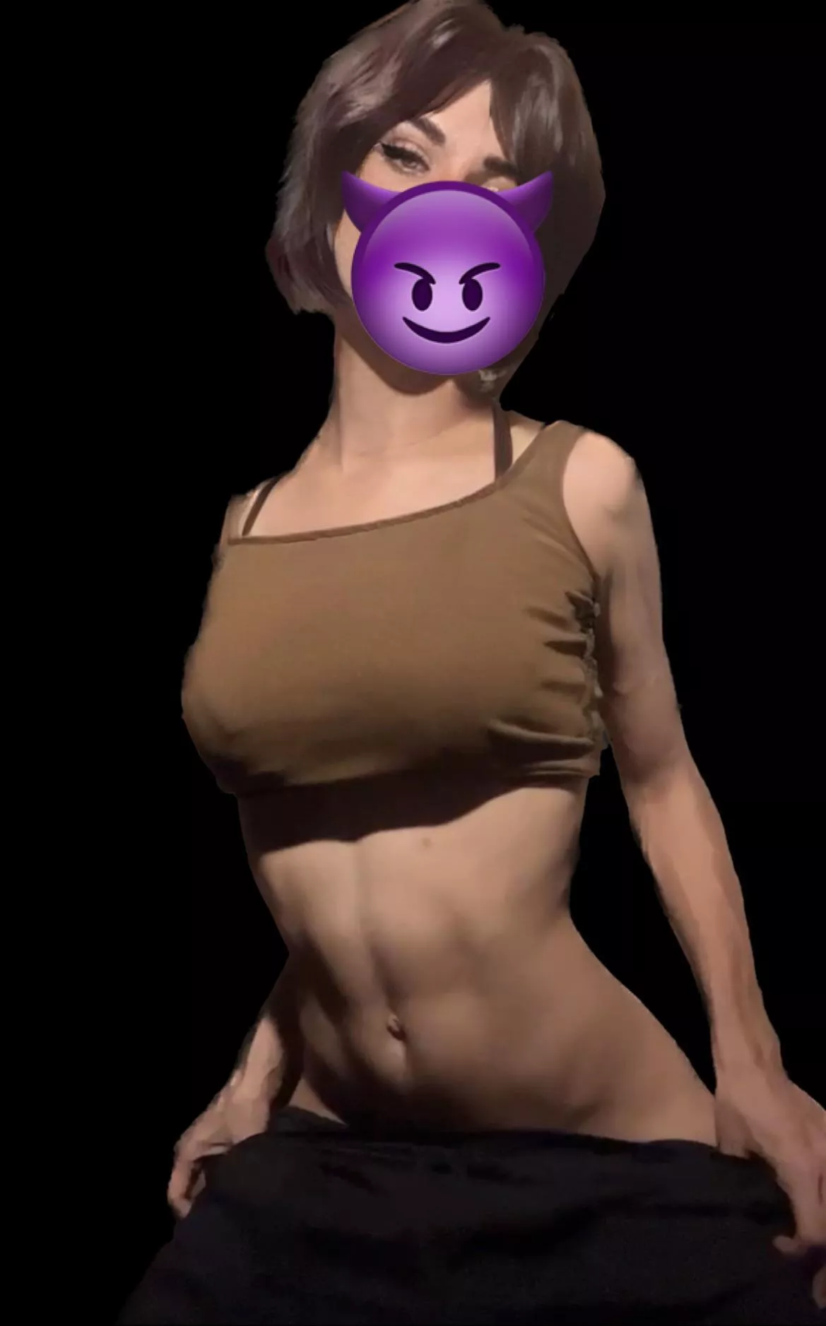 Send me a nude and I’ll send some back of my smooth, brown feminine body. Only replying to pics 🥰