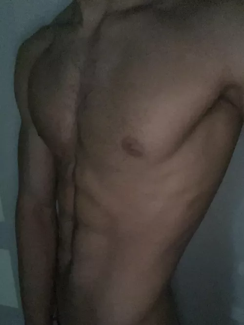 18 for fit/muscular bros down to trade, edge+ goon+ longterm++ hmu