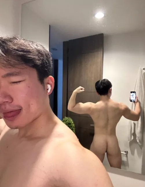 anyone into college korean jocks? 😈