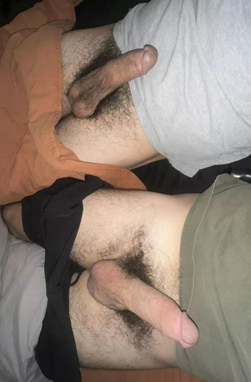 Bros before hoes 🥵