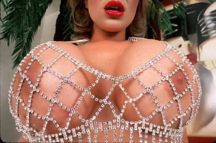 Classic Ava!  I’m begging for your load back then and still today.  