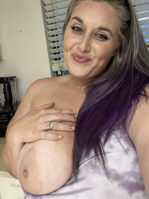 Come get you a mouthful 