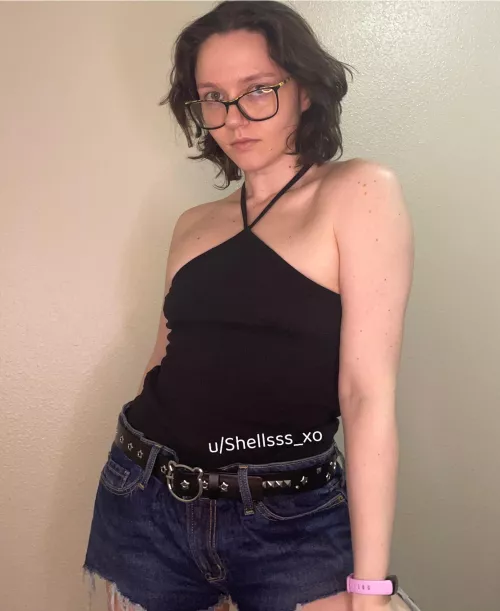 Glasses & Short Hair >>>>