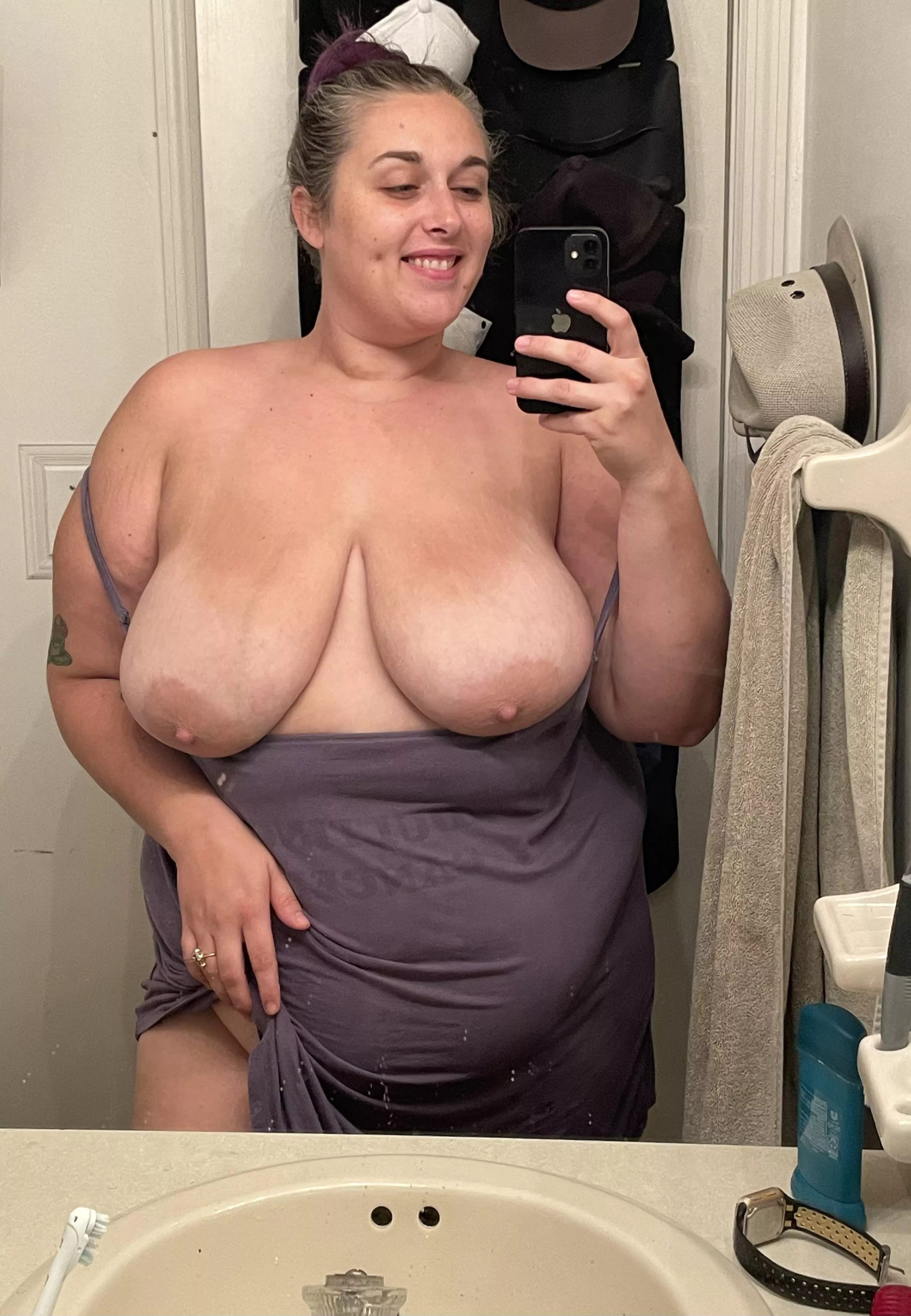 Have a sexy Saturday 