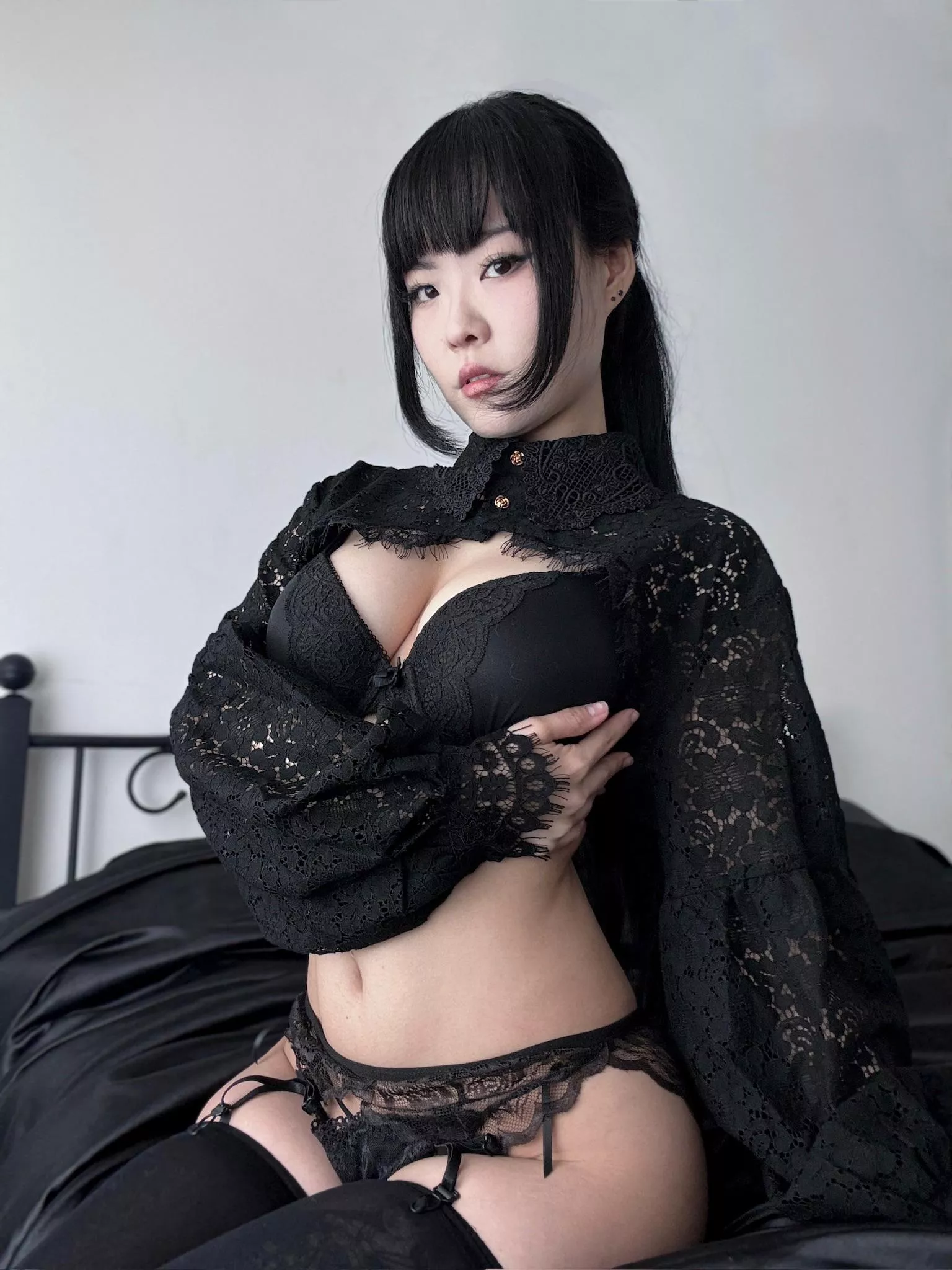 Have you ever seen an Asian goth <3