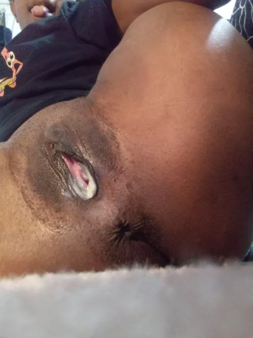 I'm ready for that tongue action baby 😏💦👅