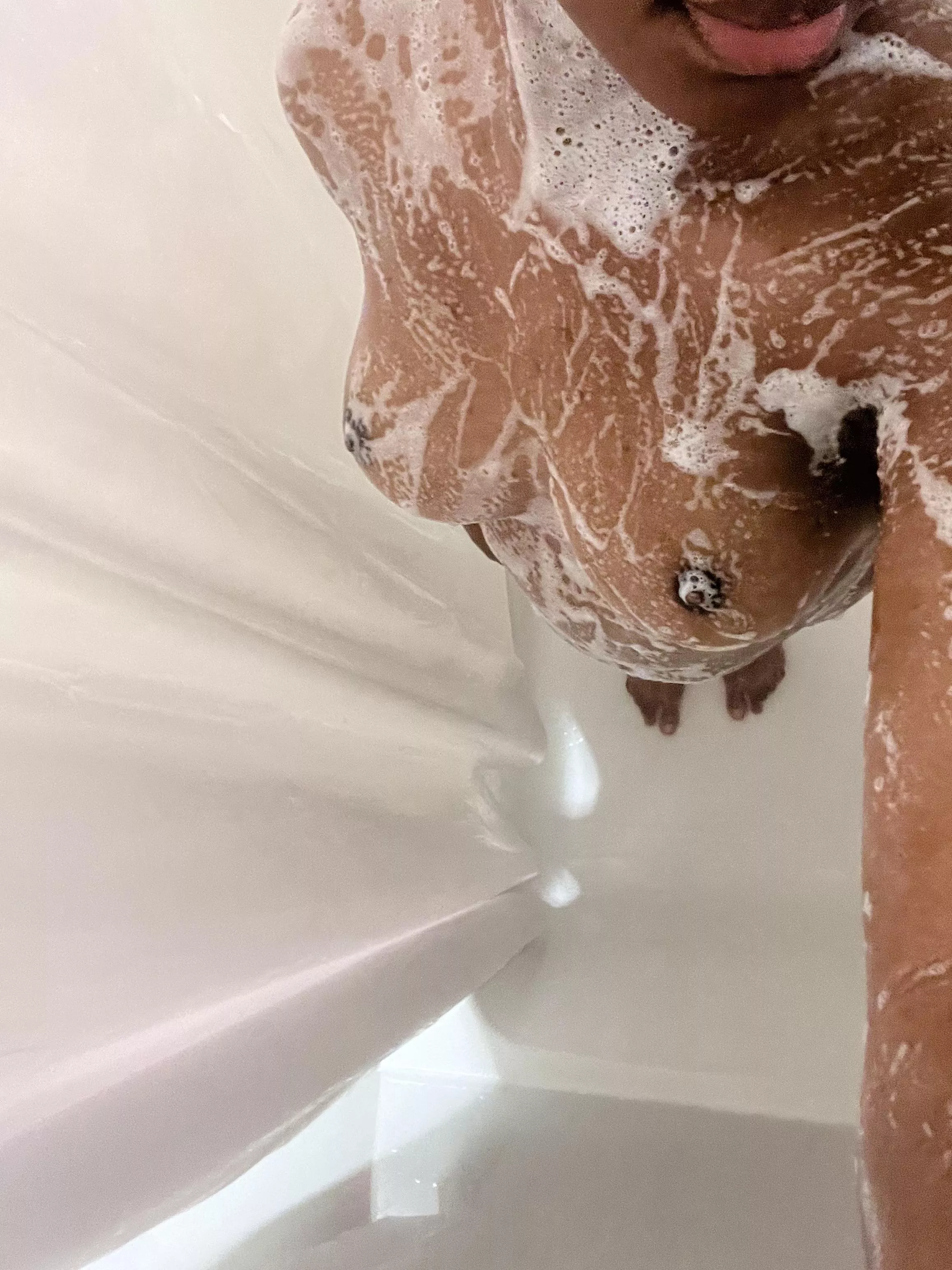 Put your white cock in me while I shower