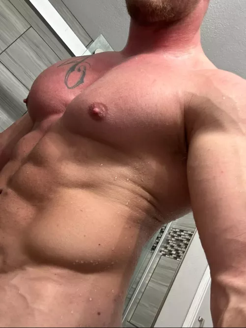 The V is the hottest muscle 🤪