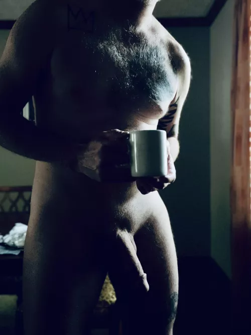 A late-afternoon cup always hits nicely ☕️