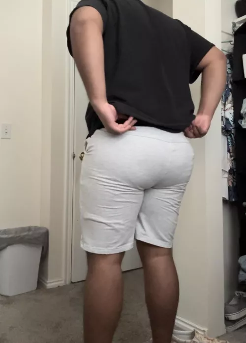 Another day an other ass pic