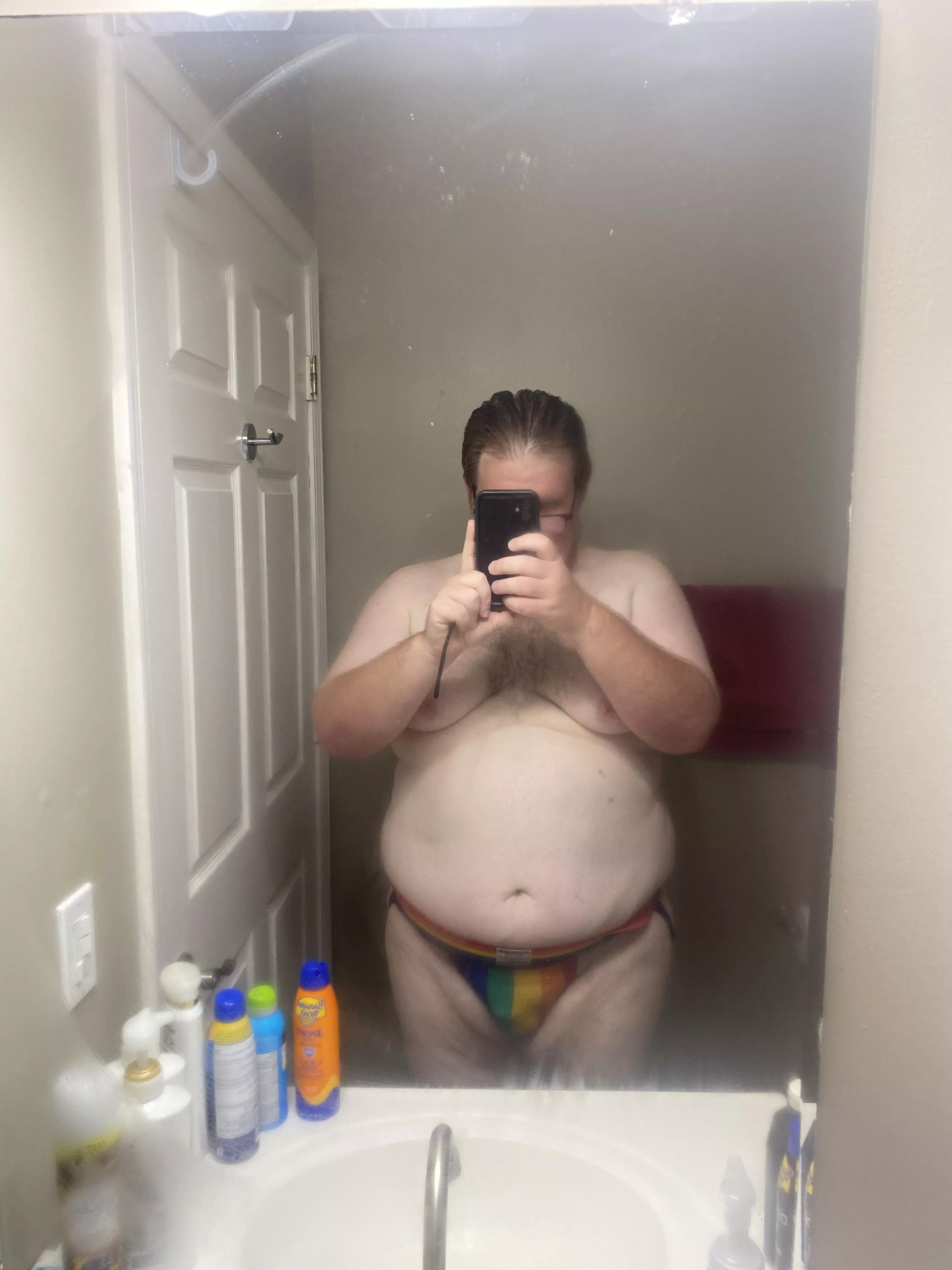 Bisexual Chubb here. Am I good looking? 